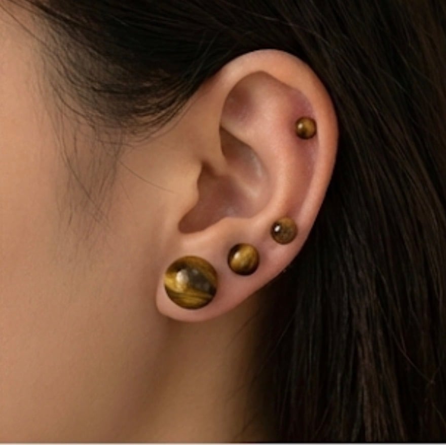 タイガーアイ風のスタッドピアス|虎目石|シンプルで使いやすい タイガーアイ風のスタッドピアス|虎目石|シンプルで使いやすい