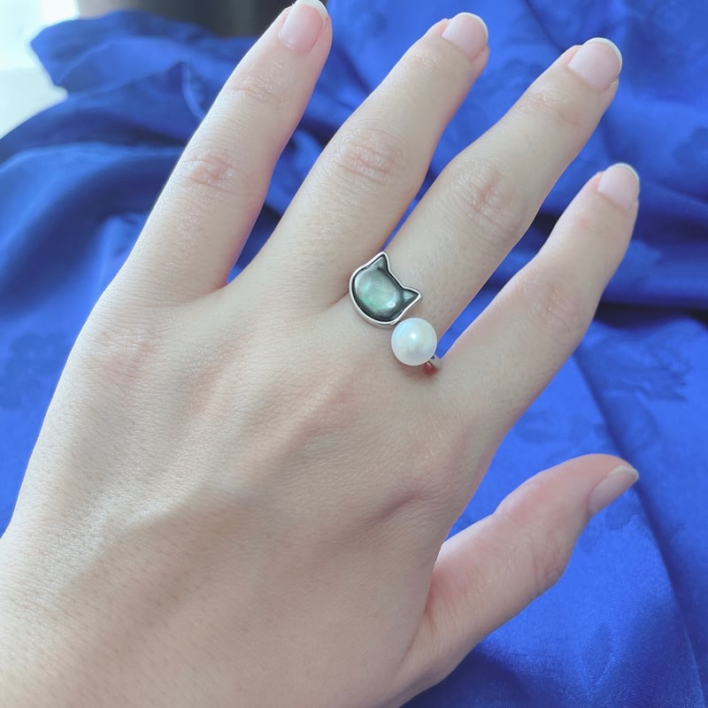 ねこ守りシリーズ】猫守りリング｜ブラックマザーオブパール×淡水真珠