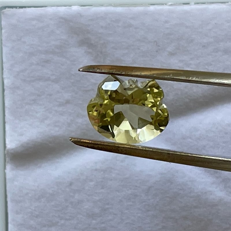 猫カット レモンクォーツ 天然石ルース 2.79ct /10.0mm×8.0mm | ジュエ