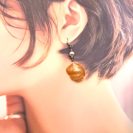【ご依頼品】宮城県七ヶ浜桜貝天然ピアス