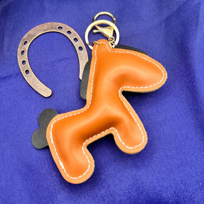 セット販売】レザー馬キーチェーン＆メタルミニホースシュー｜幸運