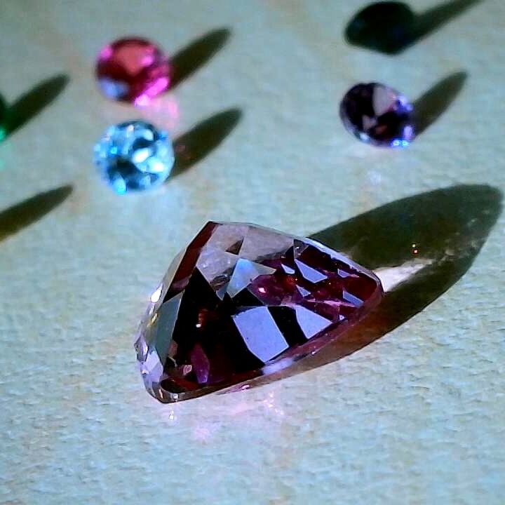 ソーティング付き】ピンクトパーズ｜トリリアンカット | ジュエリー春日