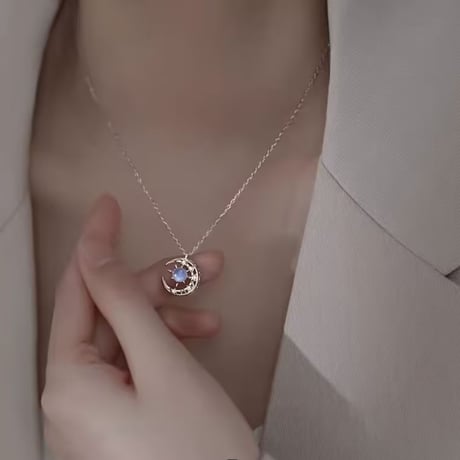月と太陽のお守りネックレス【再販】
