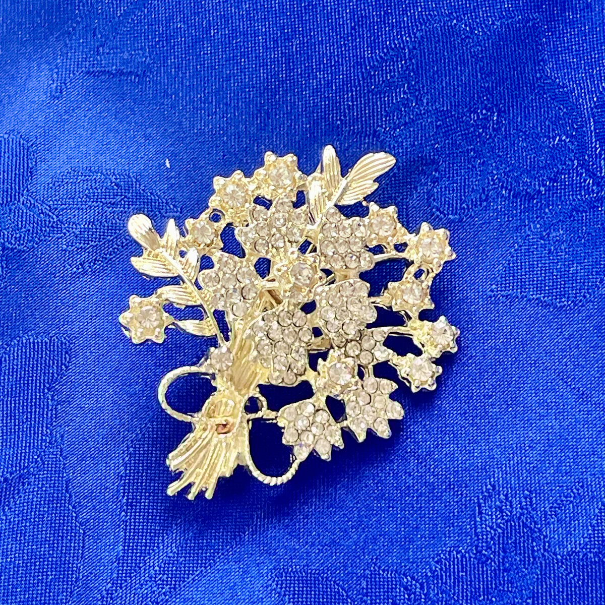 ゴールド花束ブローチ ラインストーン 上品 セレモニーアクセサリー