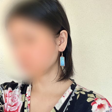 モネのアンティーク調ピアス「睡蓮」/ピンクゴールド