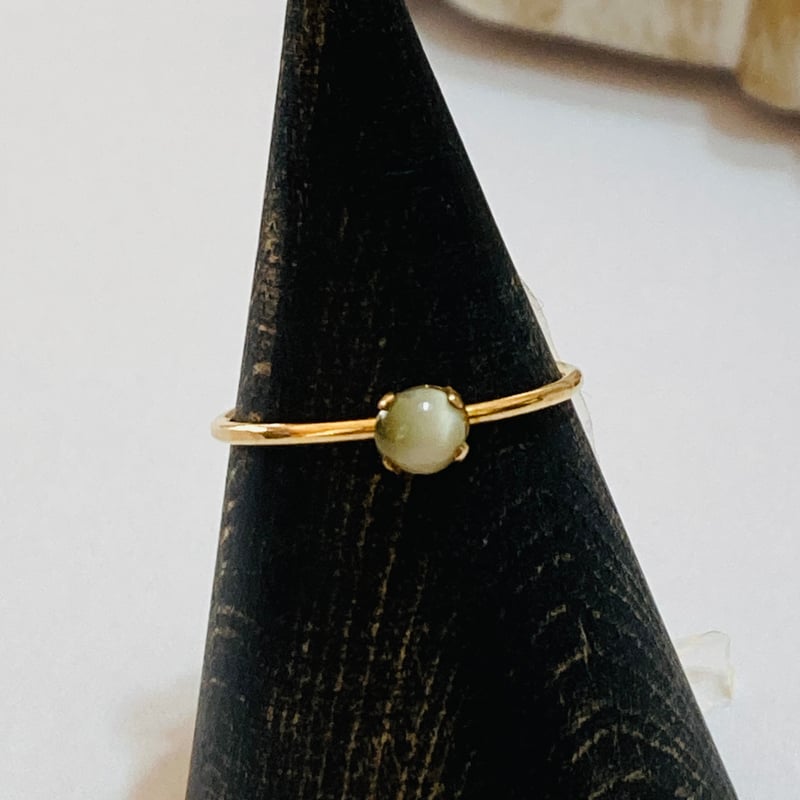 キャッツアイが美しいホークスアイの14kgfワイヤージュエリー 10/5誕生