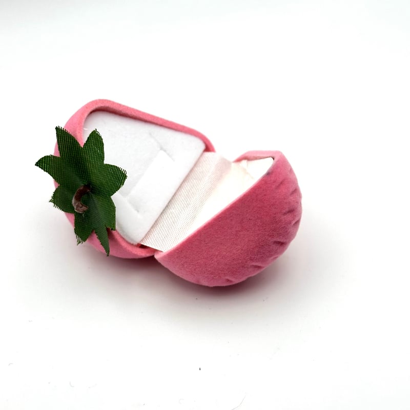 いちご型　クラッチバック　アクセサリーケース 楽天市場】＼今だけ☆クーポン／ クラッチバッグ 【楽天1位！高評価