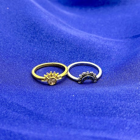 太陽と月の重ね付けリング｜ルナ＆サン 2本セット 天体ジュエリー