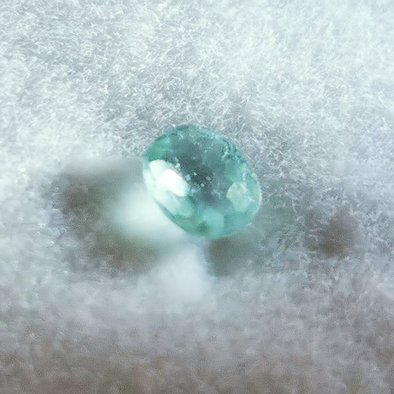 パライバトルマリン 天然石ルース 0.20ct /4.6mm×3.6mm | ジュエリー春日