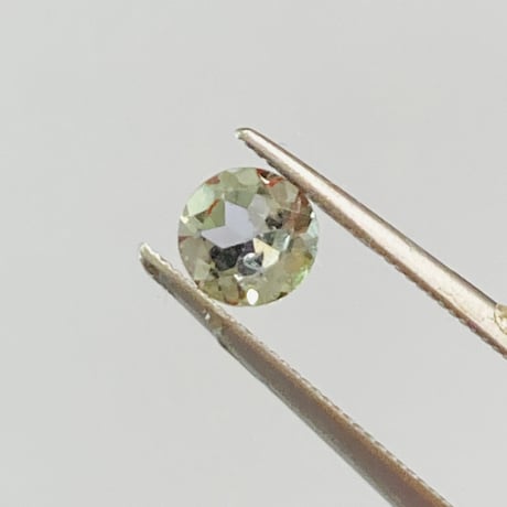 ゾイサイト 天然石ルース 0.46ct /5mm×5mm