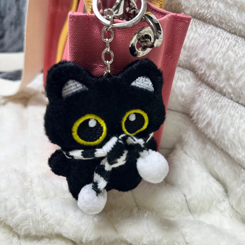 ふわもこ黒猫ぬいぐるみキーホルダー｜選べる各種シリーズ