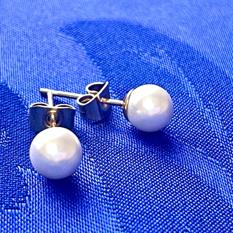 一粒パールピアス 6mm｜淡水真珠が輝く上品アクセサリー