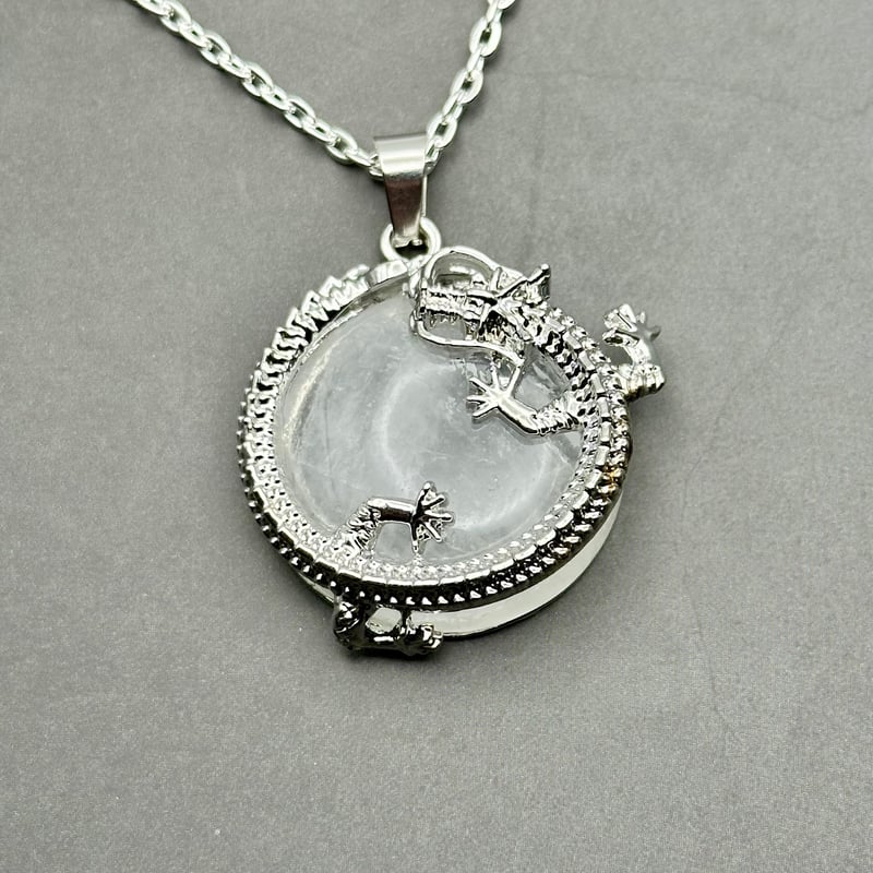 白龍 蓮 ネックレス　曰く付き 水晶 白龍のペンダントネックレス｜白龍の結晶 | ジュエリー春日