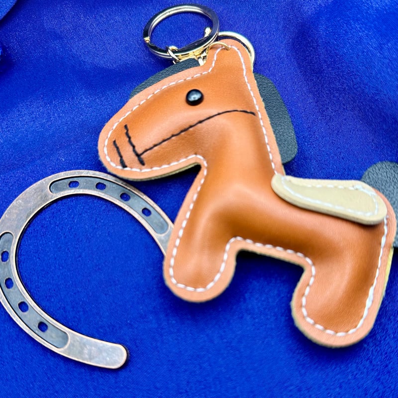セット販売】レザー馬キーチェーン＆メタルミニホースシュー｜幸運