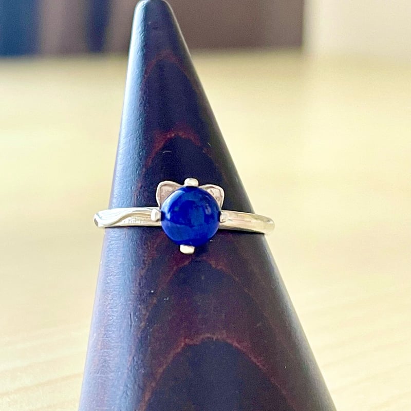 ねこ守りシリーズ】猫ちゃんリング｜天然石 ラピスラズリ | ジュエリー春日
