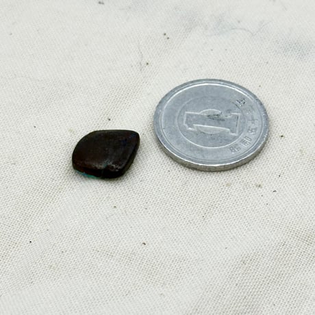 天然ボルダーオパール 3.2ct｜母岩付きダブレットルース