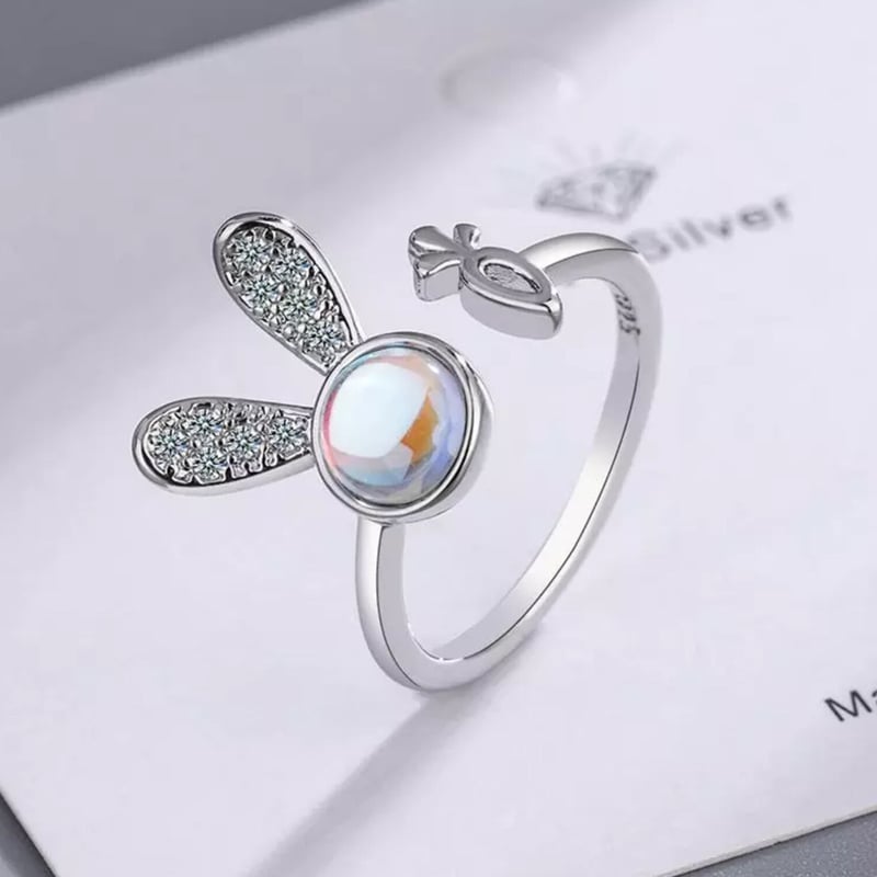 ラビットリング/ 大人可愛いキュートなうさぎのデザインです