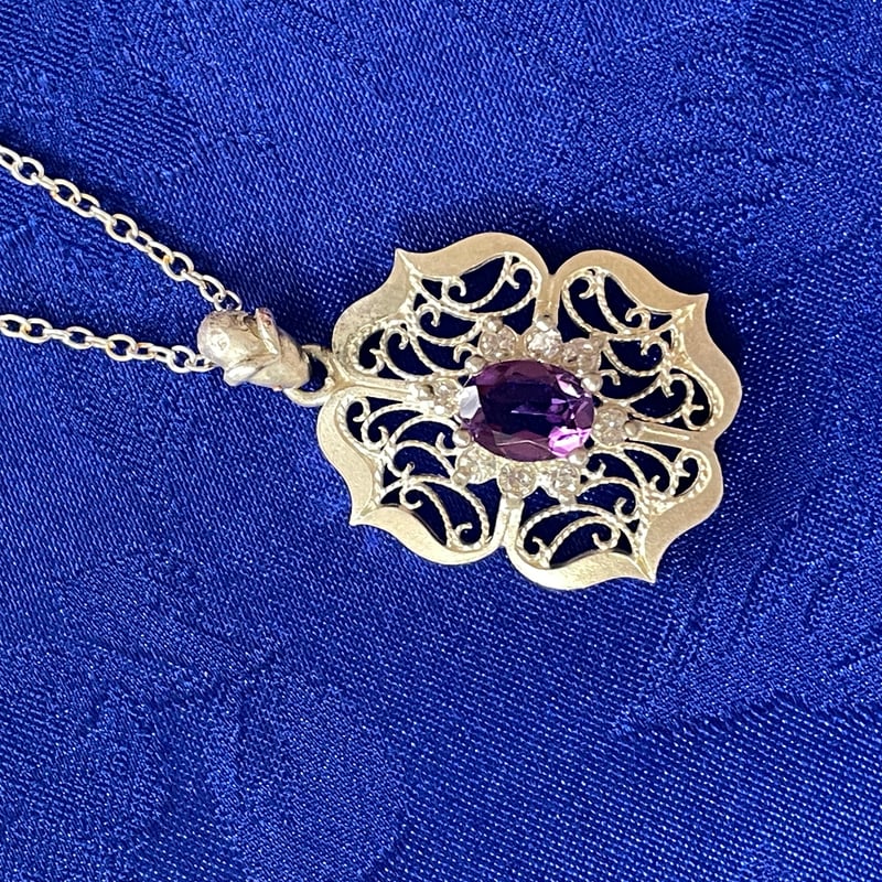唐草模様ネックレス｜ブルートパーズ アメジスト | ジュエリー春日