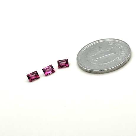 【三石セット】ロードライトガーネット0.8ct｜ルース