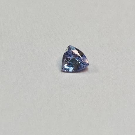 ゾイサイト 0.42ct /トリリアンカット
