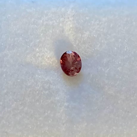 カラーチェンジガーネットルース/0.50ct