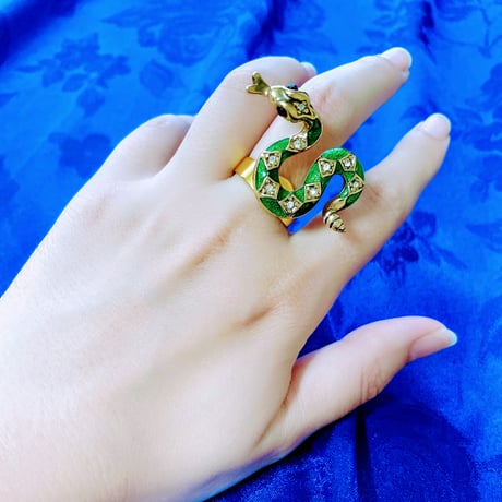 CATEGORY 龍、蛇、貔貅 | ジュエリー春日