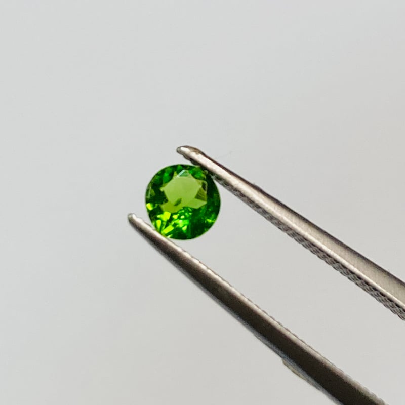 希少石】ダイオプサイト天然石ルース 0.23ct / 4.0mm×4.0mm