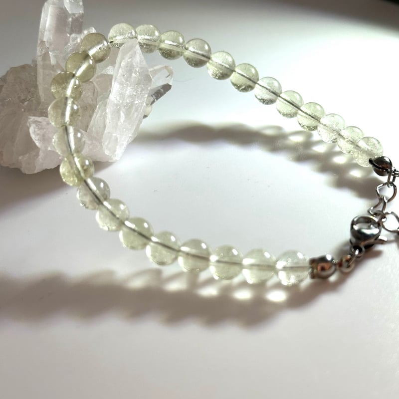 引寄せ効果】リビアングラス ブレスレット｜隕石 | ジュエリー春日