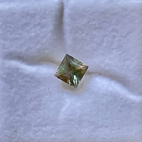 オレゴンサンストーン 天然石ルース /5×6mm