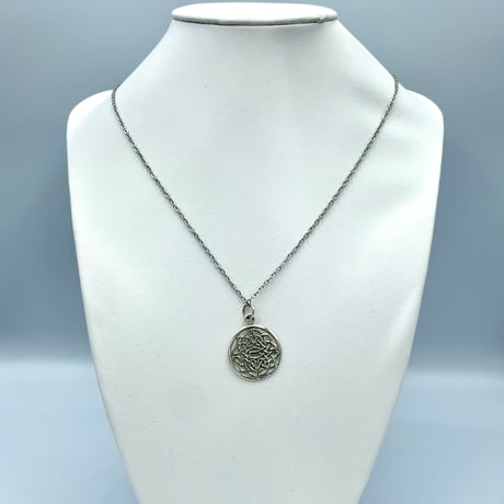 ケルトノットのペンダント ネックレス / シルバー925