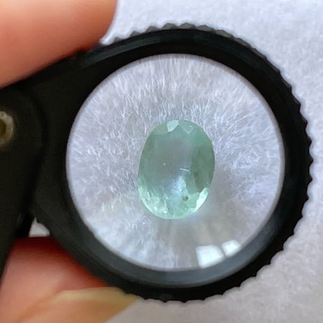 パライバトルマリン 天然石ルース 0.20ct /4.6mm×3.6mm