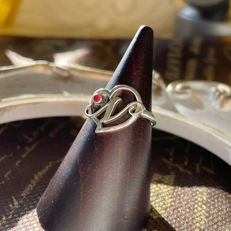 オーダーメイド】ハートのイニシャルリング | ジュエリー春日