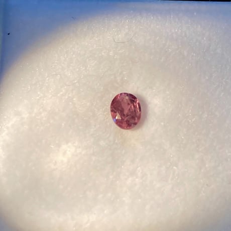 カラーチェンジガーネットルース/0.50ct