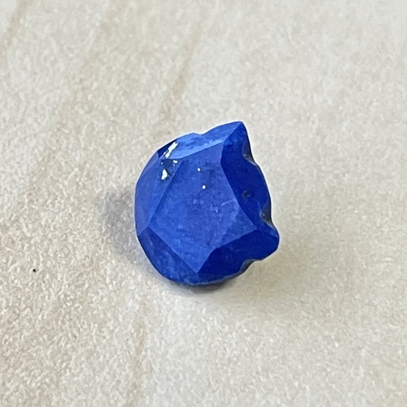 有名研磨師NOBU氏作】猫ちゃんカット ラピスラズリ 天然石ルース