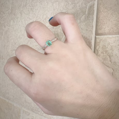 【5月誕生石】エメラルド シンプルリング｜ 0.6ct