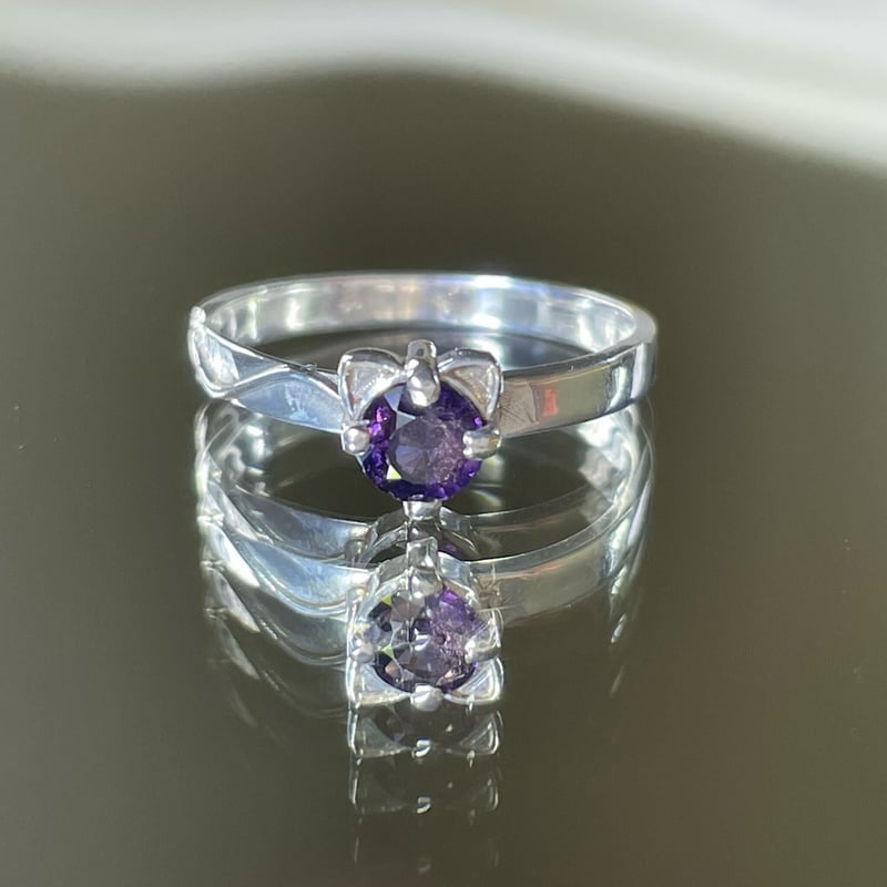 ねこ守りシリーズ】猫ちゃんリング/ガーネット | ジュエリー春日