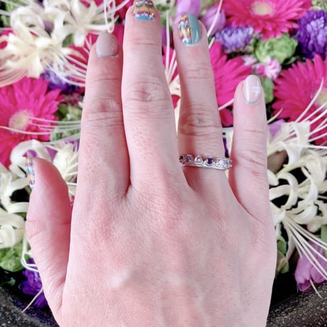 サファイア/王冠ハーフエタニティリング