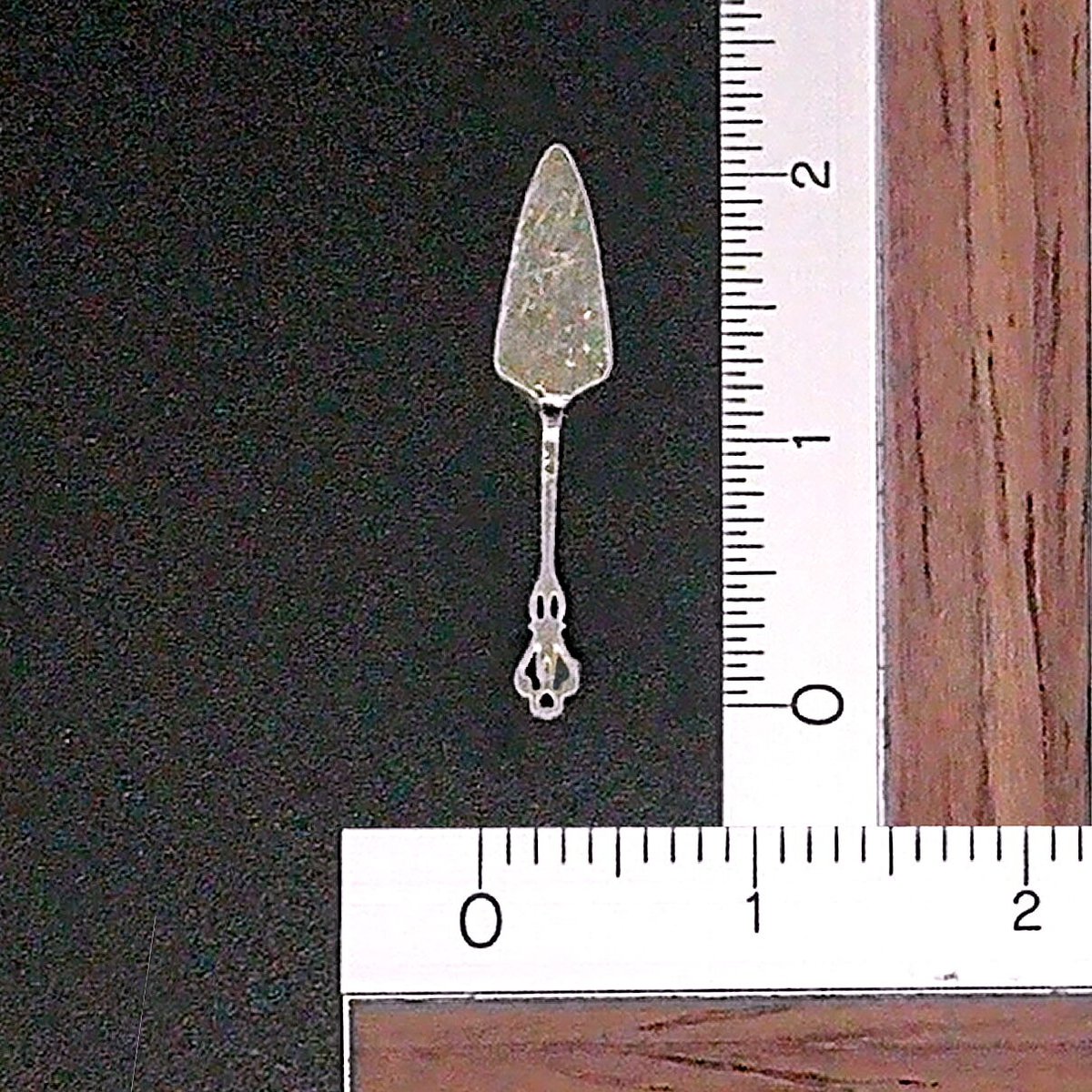 ケーキサーバー | UpFarField Dollhouse Onlineshop