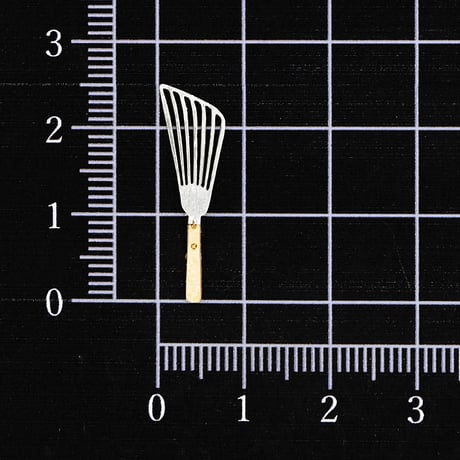 フライ返し 1