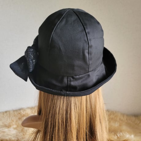 フィット hat×リボン★約59.5㎝★ブラックcotton×シルバーラメリボン