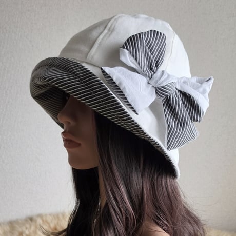 ホワイトデニム×光沢ストライプ★約60㎝★フィット hatリボン