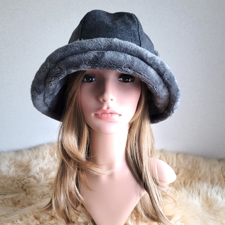 ふわモコ★フィットhat★グレー系★太目のストライプ