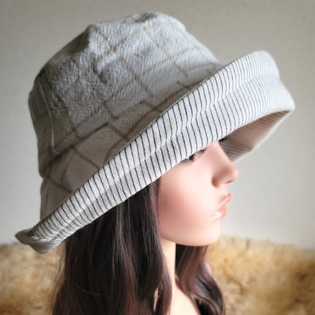 しっかりcottonホワイト★ひとつ持っていると便利なプレーン帽子