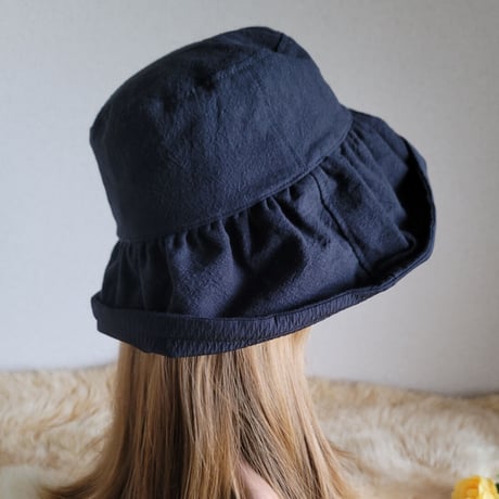 定番ブラックカラーcottonリネン★約62.5㎝★日差しに負けない★ギャザーフリル