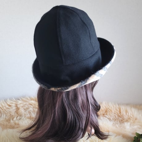 フィットhat★62㎝★サイズベルト付き★薄手BLACKウール×プレミアムチェック柄