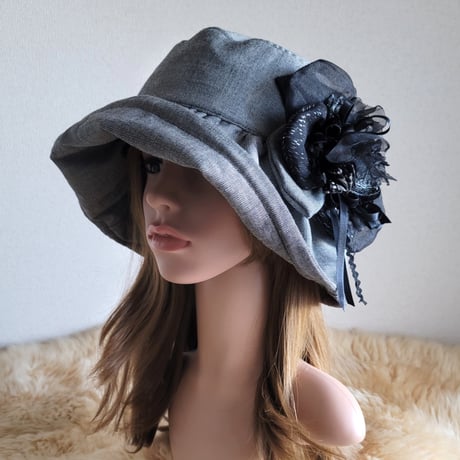 three.luxury★艶シルクwool★グレー系★日差しに負けない★ギャザーフリル