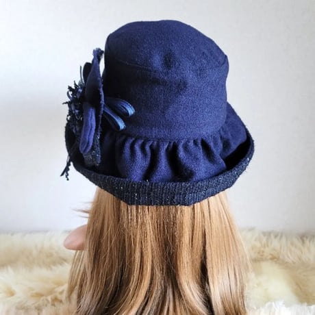 薄手woolネイビー×足毛ラメ★日差しに負けない★ギャザーフリル 帽子