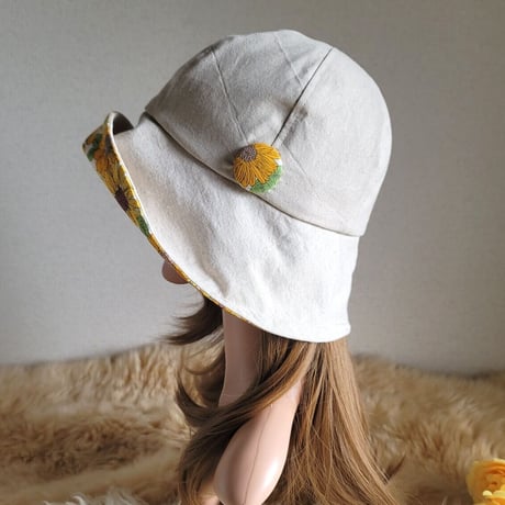 フィット hat★約60㎝★ナチュラルベージュ★cottonリネン×イエローFlower