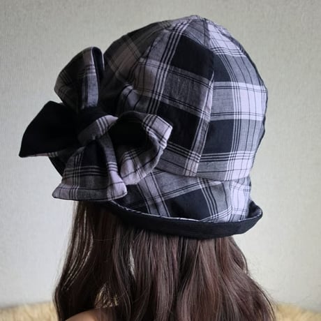 薄手★フィット hat★60cm★薄紫ピンク系BLACKカラー