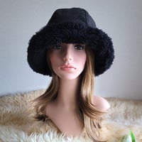 フィット hat★小さなドット柄★60㎝★ブラックカラー